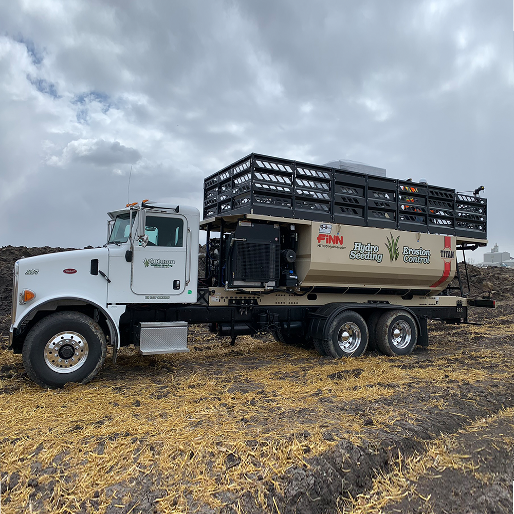 HT330 HydroSeeder for Sale in Pittsfield, ME
