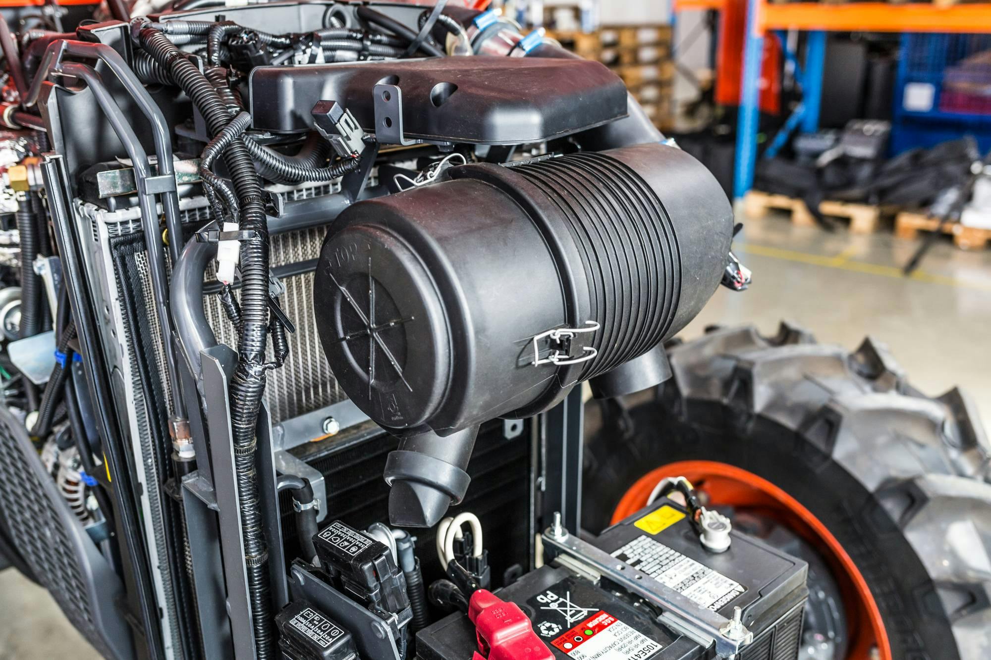 MOTOR
