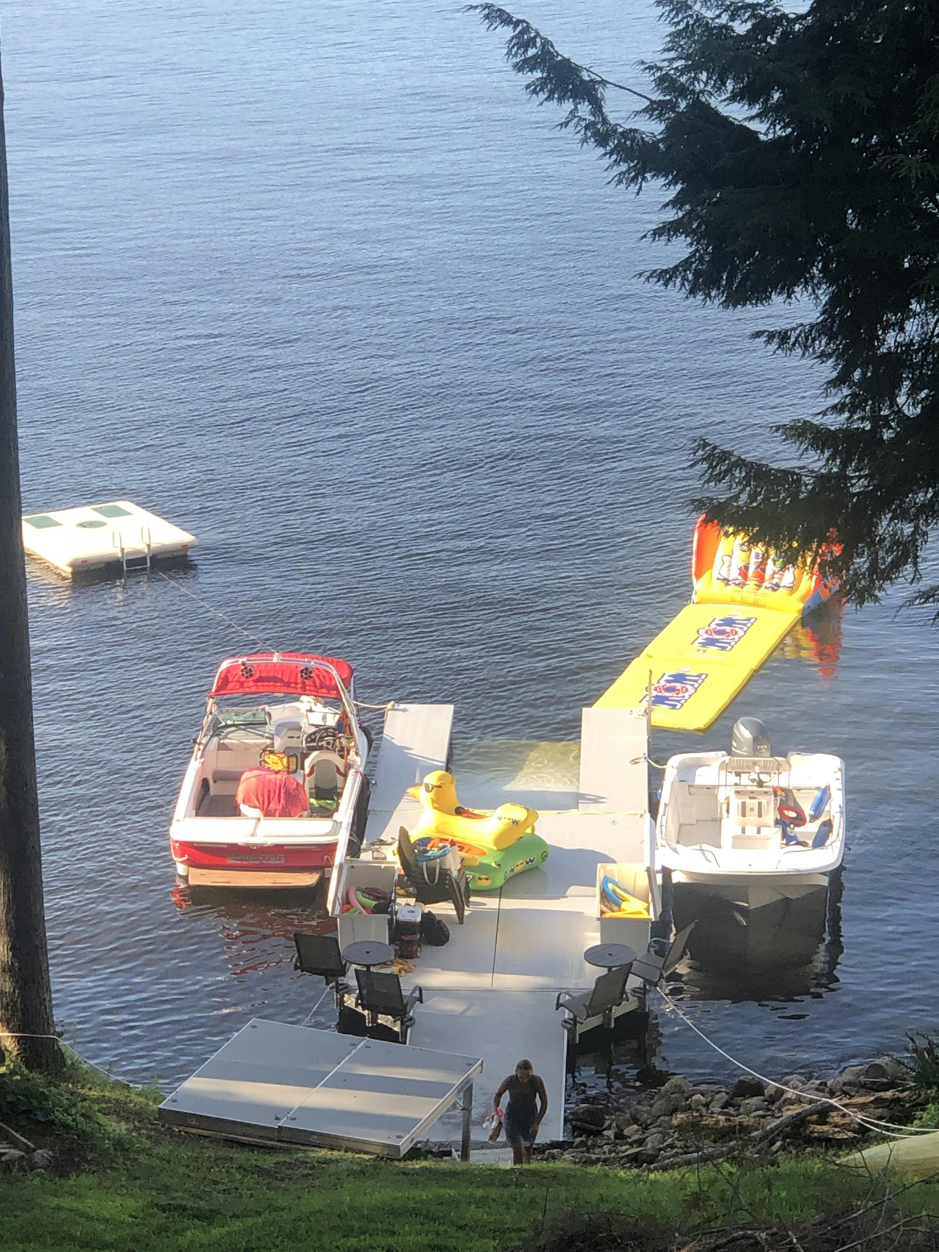 Reets Boatworks Mayfield Floe Dealer in Mayfield, NY 12117