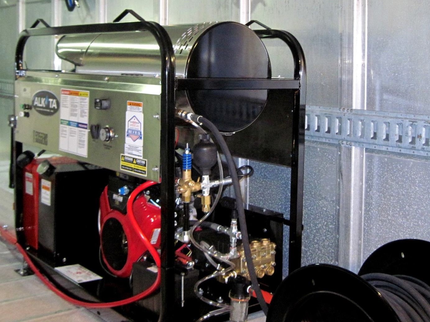 Compact Pressure Washers Hot Water for Sale in Memphis, TN Power